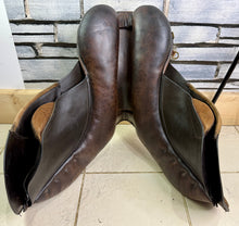 Load image into Gallery viewer, 17” MN S.O.S Saddlery GP/Jump Saddle - Brown - High Wither - TB ROR - Massive Blocks