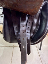Load image into Gallery viewer, 15” Medium-Wide/XW Equxtra Serpent WH Pony Show Saddle - Changeable Gullet - Brown