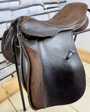 Load image into Gallery viewer, 17” MW English GP/Jump Saddle - Brown