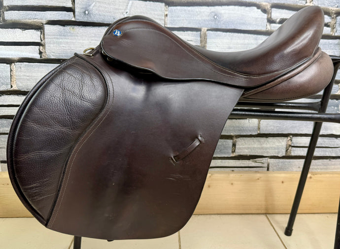 17 1/2” Wide Barnsby GP Saddle - Brown