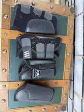 Load image into Gallery viewer, Woof Wear Event Boots -Medium- Cob Size Leg Wraps - Black