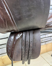 Load image into Gallery viewer, 15” Medium Barnsby Pony Club GP Saddle - Brown