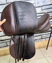 Load image into Gallery viewer, 17 1/2” MW Ideal VSD/GP Saddle - Brown