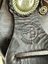 Load image into Gallery viewer, 16” Bunkhouse Leather Banderas Texas Western Saddle - Brown
