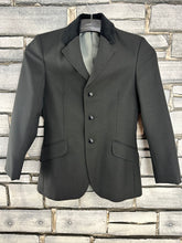 Load image into Gallery viewer, Child’s Mears Black Show Jacket - Size 30