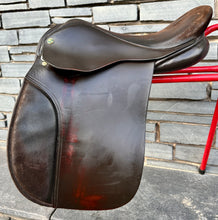 Load image into Gallery viewer, 16 1/2” MW Oakfield WH/VSD Saddle - Brown