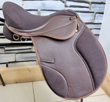 Load image into Gallery viewer, 14” Medium Changeable Gullet Small Pony GP Saddle -Brown Synthetic- Flocked