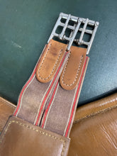 Load image into Gallery viewer, 125cm/50” Prestige Girth - Michel Robert Appaloosa Soft Padded Shaped Girth - Brown/Tan