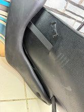 Load image into Gallery viewer, 17 1/2” MW Voltaire Adelaide Monoflap 2023 Dressage Saddle - Black