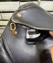Load image into Gallery viewer, 17” Medium/Changeable Gullet Bates Caprilli GP Saddle - Black Leather