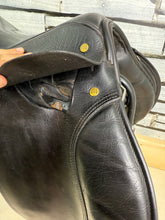 Load image into Gallery viewer, 16” MW Equisport/Paul Jones Pony GP/Jump Saddle - Black