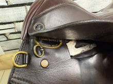 Load image into Gallery viewer, 17” XW Farrington Cob VSD Saddle - Brown