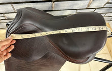 Load image into Gallery viewer, 15” Wide Jeremy Rudge Fusion Pony Show/WH Saddle - Brown