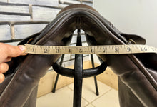 Load image into Gallery viewer, 16 1/2” MW-Wide Dever GP Saddle - Brown