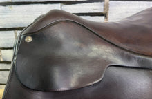 Load image into Gallery viewer, 15” Wide Fylde Hayden English Pony WH/Show Saddle - Brown