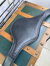 Load image into Gallery viewer, 54”/135cm Devoucoux Elasticated Leather Stud/Jumping Stud Girth-Black - Soft Padding