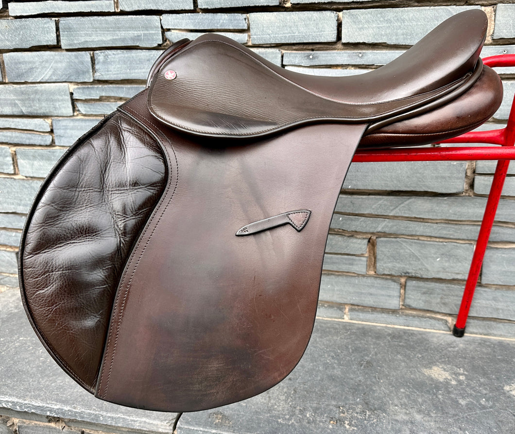 18” MW Jeffries Falcon Hawk Event Saddle - Brown