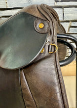 Load image into Gallery viewer, 16” Medium Barrie Swain English Pony GP Saddle - Black