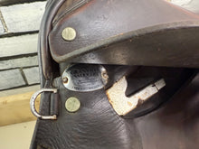 Load image into Gallery viewer, 18” XW M&amp;J/Granville Saddlery English GP Cob Saddle - Brown