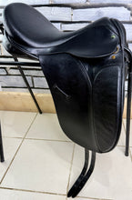 Load image into Gallery viewer, 17 1/2” Medium Ideal Jessica Dressage Saddle - Black