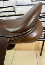 Load image into Gallery viewer, 17” MW GFS Pro-Event GP Saddle - Brown