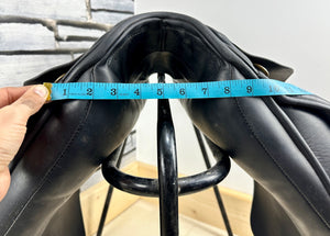 17 1/2” Medium Ideal Suzannah Dressage Saddle - Black