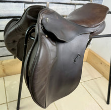 Load image into Gallery viewer, 17” MW Kieffer N. Koof FL Jump Saddle - Brown