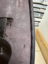 Load image into Gallery viewer, 17 1/2” XW Kruger WH/VSD Working Hunter Cob Saddle -Brown- Extra Wide 4xStraps