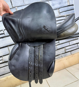 17 1/2” Medium Henri De Rivel Jump Saddle - Black
