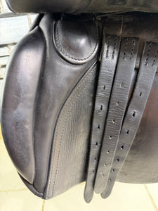 16 1/2” MW/Wide Jeffries Falcon English Event GP Saddle - Black