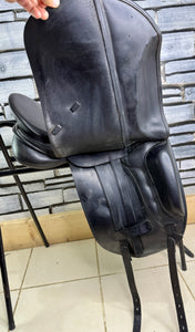 17 1/2” MN Albion Ultima Dressage Saddle - Black