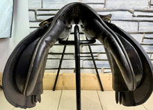 Load image into Gallery viewer, 17 1/2” Wide Greyfriers Saddle Company English GP Saddle - Brown