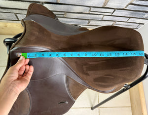 17” MW/Changeable Gullet Thorowgood Cob Plus GP Saddle - Brown