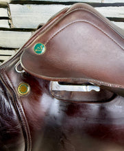 Load image into Gallery viewer, 16”-16 1/2” Medium (33) Prestige Roma Jump Saddle - Brown