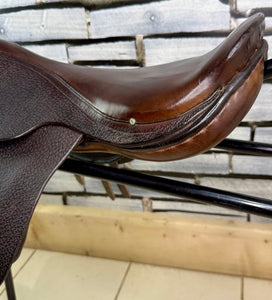 16 1/2” Global Saddlery English 1 1/4 St/8kg Weighted Racing Saddle - Brown