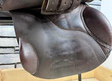 Load image into Gallery viewer, 17-17 1/2” MW Paul Jones Jump Saddle - Brown