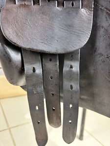 18” Wide Quattro Jump Saddle - Brown