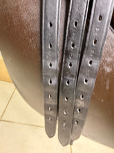 Load image into Gallery viewer, 17 1/2” MW Saferide English GP Saddle - Brown