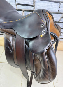 17” MW Black Country Vinici Monoflap Jump Saddle - Brown