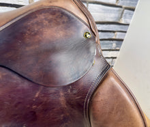 Load image into Gallery viewer, 18” Medium Zaldi Jupiter GP/Jump Saddle - Brown