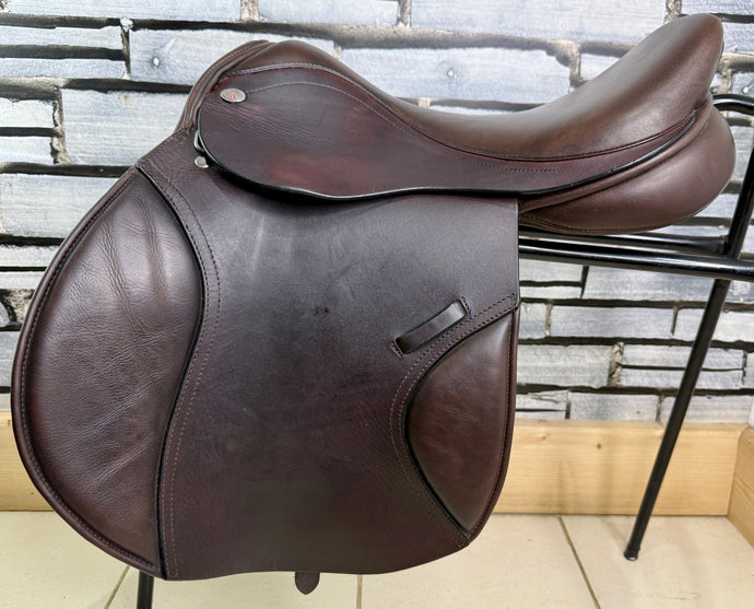 17 1/2” MW Winners Circle Jump Saddle - Brown