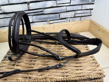 Load image into Gallery viewer, S/H Velocity Comfort Poll Relief Flash Bridle &amp; Reins - Full