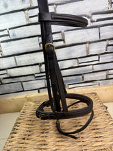 Load image into Gallery viewer, S/H English Sabre Flash Bridle - Brown/Brass - Full