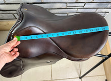 Load image into Gallery viewer, 17-17 1/2” Wide Excelle English GP Saddle - Brown