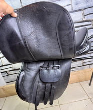 Load image into Gallery viewer, 16 1/2 - 17” XW Cob GP Saddle - Black Leather - Extra Wide