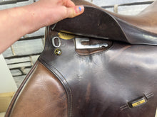 Load image into Gallery viewer, 18” Medium Zaldi Jupiter GP/Jump Saddle - Brown