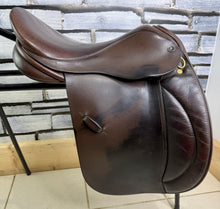 Load image into Gallery viewer, 16” MW Farrington English Pony WH Saddle - Brown