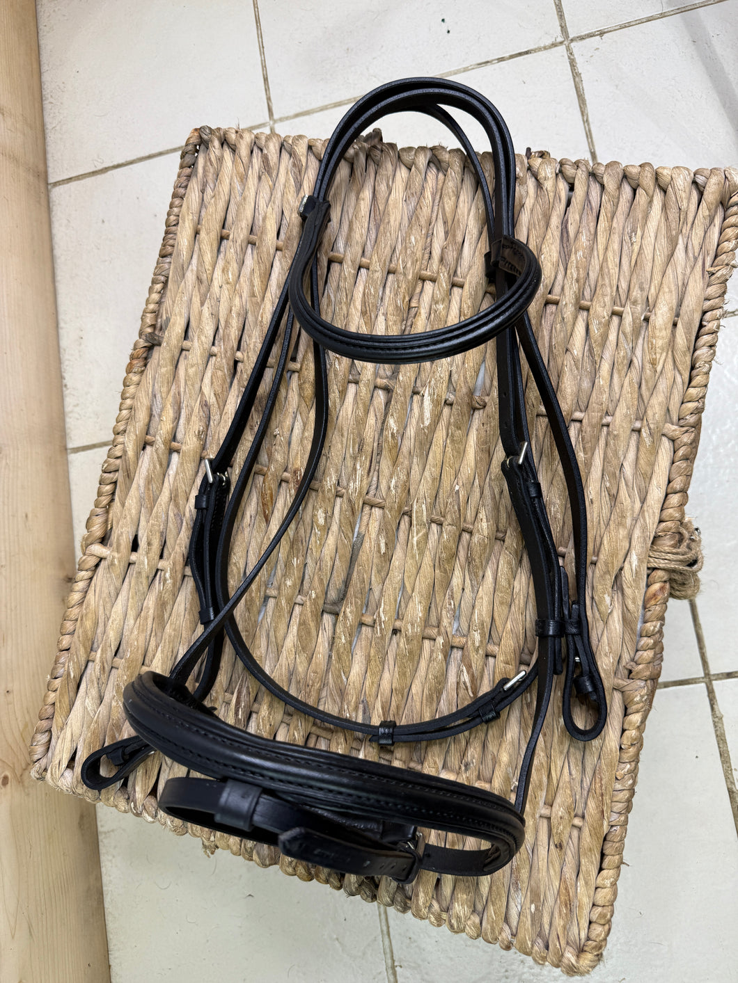 S/H Stubben Split Head Flash Competition Bridle - Black - Full