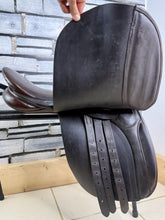 Load image into Gallery viewer, 17 1/2” MW Ideal Working Hunter Saddle - Brown