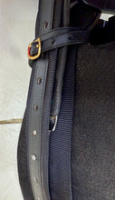 Load image into Gallery viewer, 15” Wintec Western Saddle - Black
